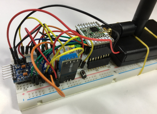 Wiring HopeRF RFM95 LoRa transceiver module, Arduino Pro Mini and sensors 3