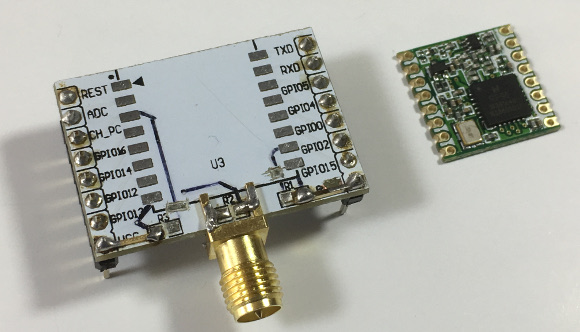 Solder the RFM95 LoRa module on the adapter plate